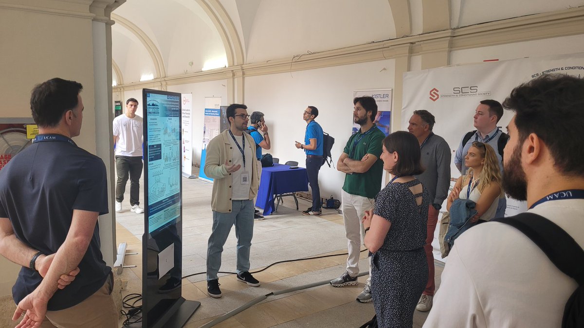 <a href="/GonzaloGGG1/">GonzaloGGG</a> presenting his data cortical and spinal adaptations to resistance training in young and older adults. <a href="/S_C_Society/">Strength & Conditioning Society (SCS)</a> #training #aging #neural Gonzalo is looking for post-doc opportunities, so feel free to contact him. I'll provide a reference.