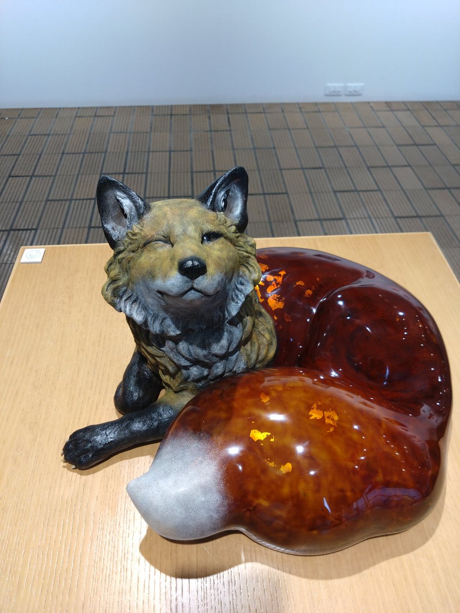 Maru_Ohno7's tweet image. 先日の遠征。
藝大アートプラザへ。
疲れていても、天気が悪くても、
好きな作家の作品を生で見ると
生き返る〜🥰
10月20日(日)まで。
#加藤萌 #満田晴穂 #藝大アートプラザ