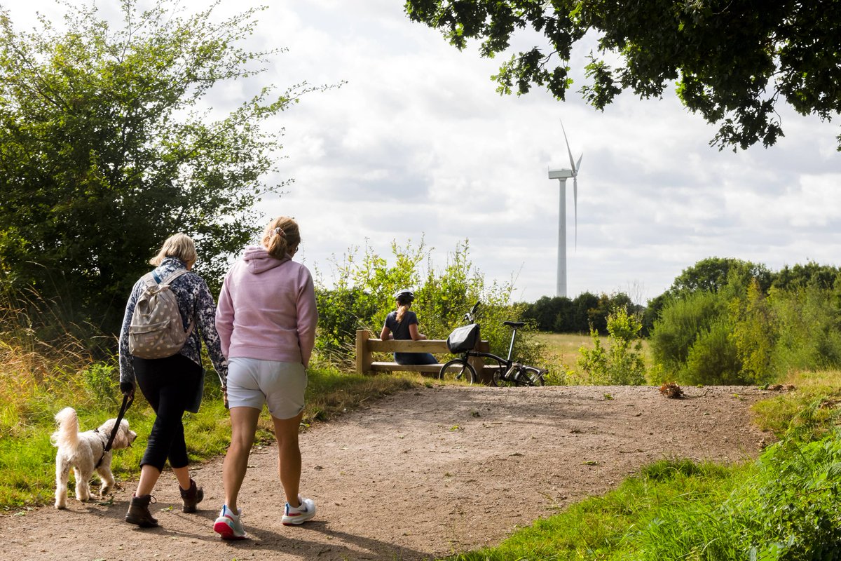 🌳 9 in 10 Brits are living with high or extreme stress (Mental Health UK). 😓 But did you know time in nature can help? 💚

🌱 Lowers blood pressure
🌱 Reduces cortisol
🌱 Boosts mood &amp; focus

Feeling overwhelmed? Take a walk in the woods and let nature heal. 🌿

#WMHD24