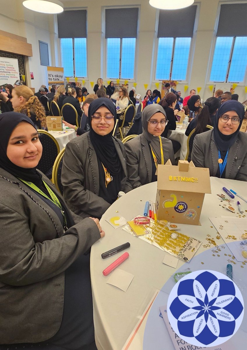 GirlsBolton's tweet image. Our Mental Health Champions were excited to attend the &quot;Be Kind to My Mind&quot; event on World Mental Health Day! This is a fantastic opportunity to learn, share, and promote kindness and support for mental well-being💚 #BeKindToMyMind #WorldMentalHealthDay #MentalHealthChampions