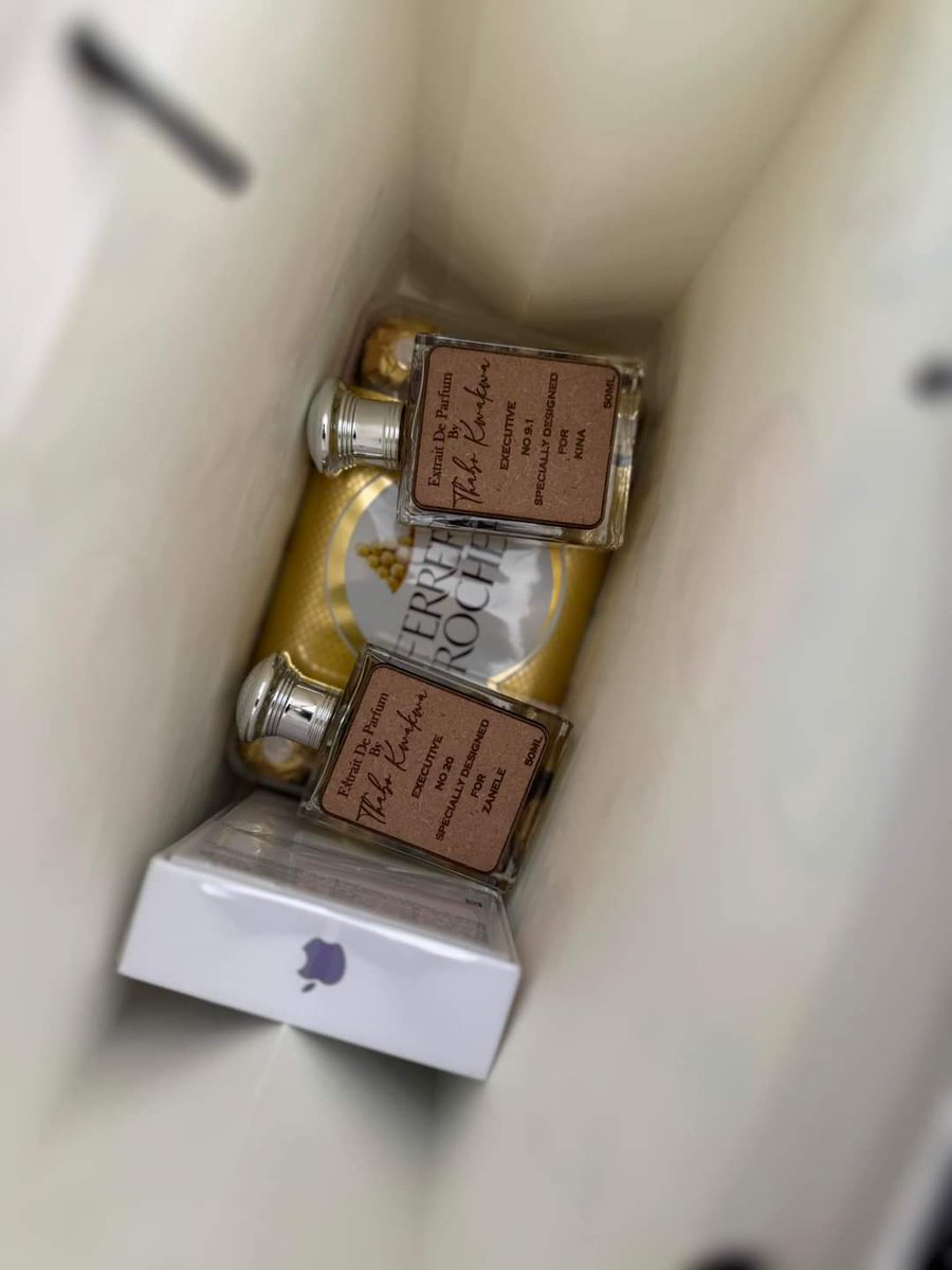 sfalset's tweet photo. How would you like us to design your perfume? Let me hook 🪝 you up🙂A se monkgo ke molao 🔥 whatsapp https://t.co/RcfVZl7KLE

#ACOTY2024 #BOOKEXPO2024 #CARV #DragonBallSparkingZERO #Milton https://t.co/Q7P6FIdxKF