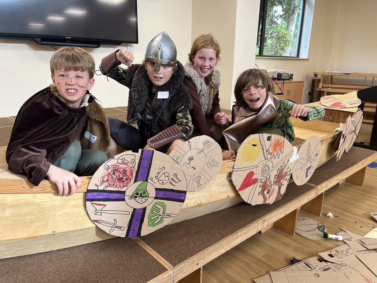 MonktonYear4's tweet photo. Preparing our Viking longship for battle #MonktonYear4 #MonktonInnovate https://t.co/uyiFO6PqLD