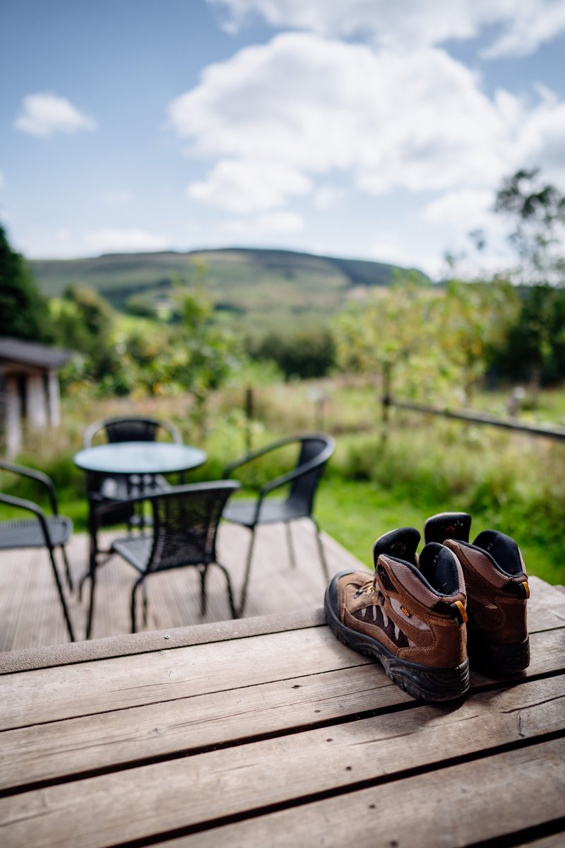 Dramatic Heart of Wales (@dramatichwales) on Twitter photo Discover Afan Forest Park: the perfect place to reconnect with nature 🍃
Whether you're up for a 1-mile leisurely stroll or a 10-mile adventure, there’s a walking trail for you 🚶♂️
Plan your adventure now:
bit.ly/4ebk6Be
📍📸 <a href="/WillowSpringsUK/">Willow Springs Campsite</a>
#UKSPF Discover Afan Forest Park: the perfect place to reconnect with nature 🍃
Whether you're up for a 1-mile leisurely stroll or a 10-mile adventure, there’s a walking trail for you 🚶♂️
Plan your adventure now:
bit.ly/4ebk6Be
📍📸 <a href="/WillowSpringsUK/">Willow Springs Campsite</a>
#UKSPF