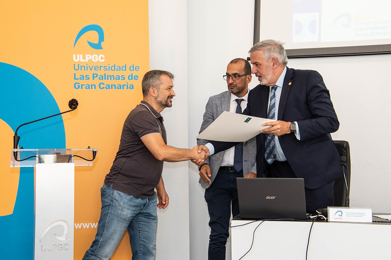 ⚠️📆 ¡ÚLTIMO DÍA!

☝️ Los proyectos de 📣 cultura científica, 🧪 investigación, innovación y transferencia, 📄 Grado, 🎓 Posgrado e 💡innovación educativa cercanos a necesidades sociales tienen premio ✨

🔸 7.500 € en premios

📝ℹ catedratelefonica.ulpgc.es/viii-concurso-…