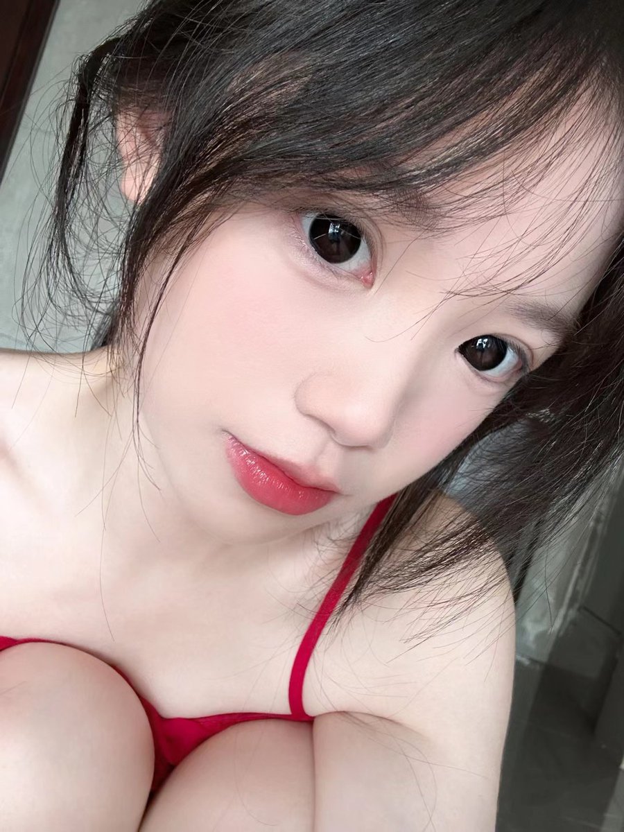 Hello
最喜欢的一张哦 https://t.co/Y3fOWIf1F9