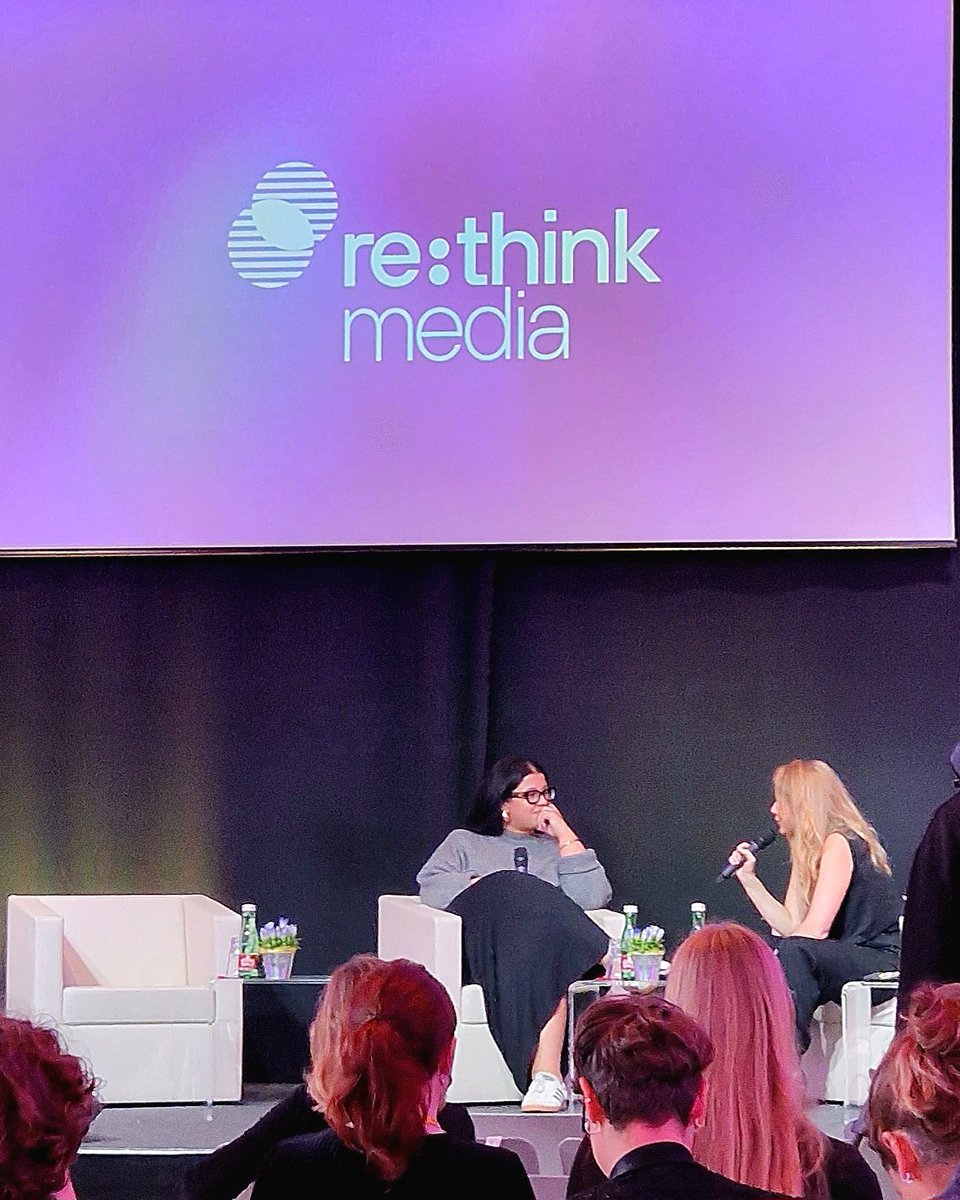 jürgen haslauer (@jhaslauer) on Twitter photo Sehr tolles und erfrischendes Interview von <a href="/JungmannSandra/">Sandra Jungmann</a> mit <a href="/yasminecmbarek/">yasmine m‘barek</a>.
#rethinkmedia Sehr tolles und erfrischendes Interview von <a href="/JungmannSandra/">Sandra Jungmann</a> mit <a href="/yasminecmbarek/">yasmine m‘barek</a>.
#rethinkmedia