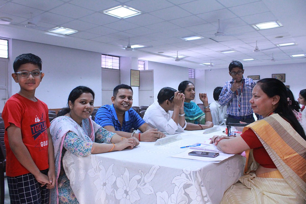 cskmpschool's tweet photo. Building Strong Foundations Together: Parents and Teachers Partnering for Student Success.
#CSKM
#BestBoardingSchool
#OldestBoardingSchoolinDelhi
#EveryChildAWinner
#CSKMPublicSchool
#Busybeepleasure
#PTM
#ParentTeacherMeeting
#SchoolCommunity
#EducationPartnership https://t.co/En21BeAMoY