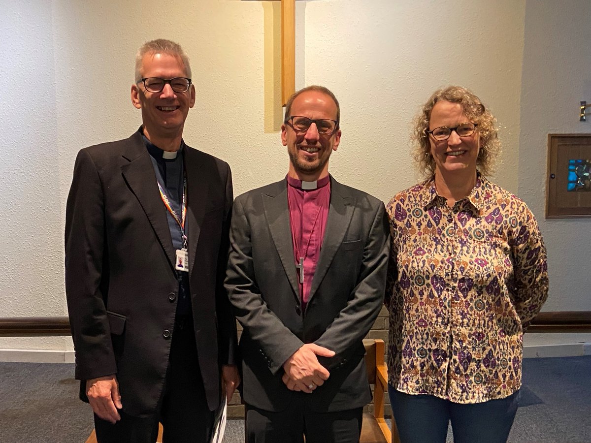 Derriford Hospital Chaplaincy (@uhpchaplaincy) on Twitter photo One of our Palliative & Oncology Chaplains, Ron (pictured left) was Licensed in our Chapel this morning by Bishop <a href="/JamesEGrier/">James Grier</a>. Thank you Bishop James! One of our Palliative & Oncology Chaplains, Ron (pictured left) was Licensed in our Chapel this morning by Bishop <a href="/JamesEGrier/">James Grier</a>. Thank you Bishop James!