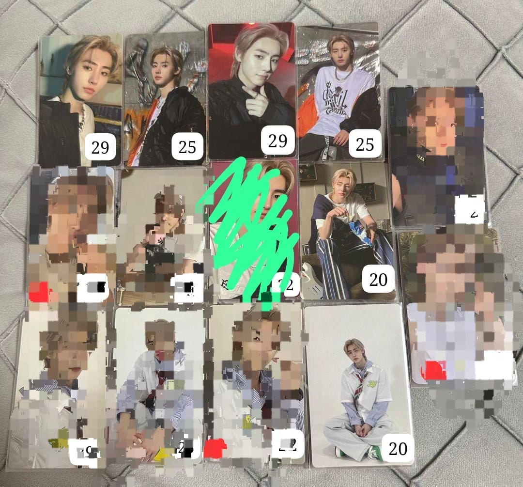 SUNGCOLLECT_'s tweet photo. VENDO/ VENDA
- sunghoon manifesto
- valores + freteS
- set já garantido do mercari
- fbs positivos em sungcollect_ no insta e twt
- não reservo
- pagamento imediato https://t.co/PAYaI78P1j