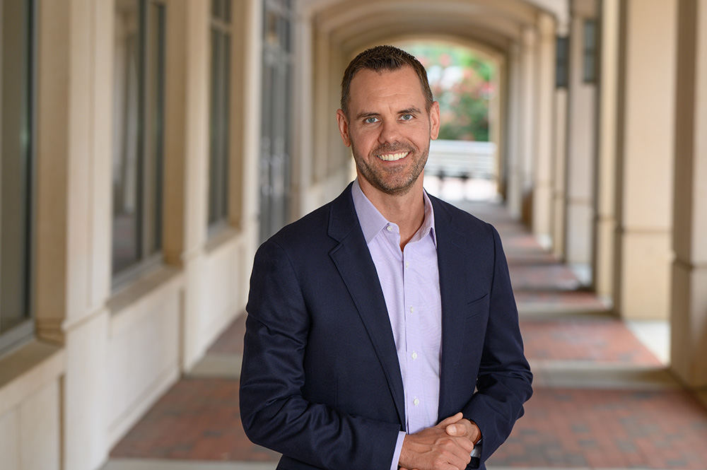 We are thrilled that <a href="/kurtjgray/">Kurt Gray</a> will join us next autumn as faculty director of the Collaborative on the Science of Polarization and Misinformation and Weary Family Foundation Endowed Chair in the Social Psychology of Polarization and Misinformation! psychology.osu.edu/news/kurt-gray…