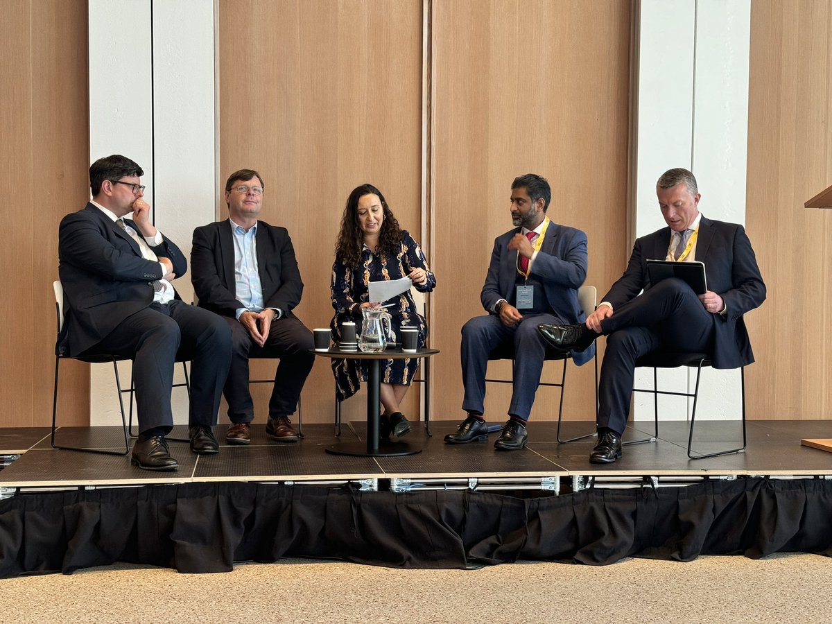 Session2: The role of private and publicly funded infrastructure in unlocking growth. Big questions aimed at “What is holding the Northeast back?” Superb chairing by Hannah Al-Othman.. much of this conversation resonates with our <a href="/MakeUK_/">Make UK</a> members.. #transport #NE_Growth