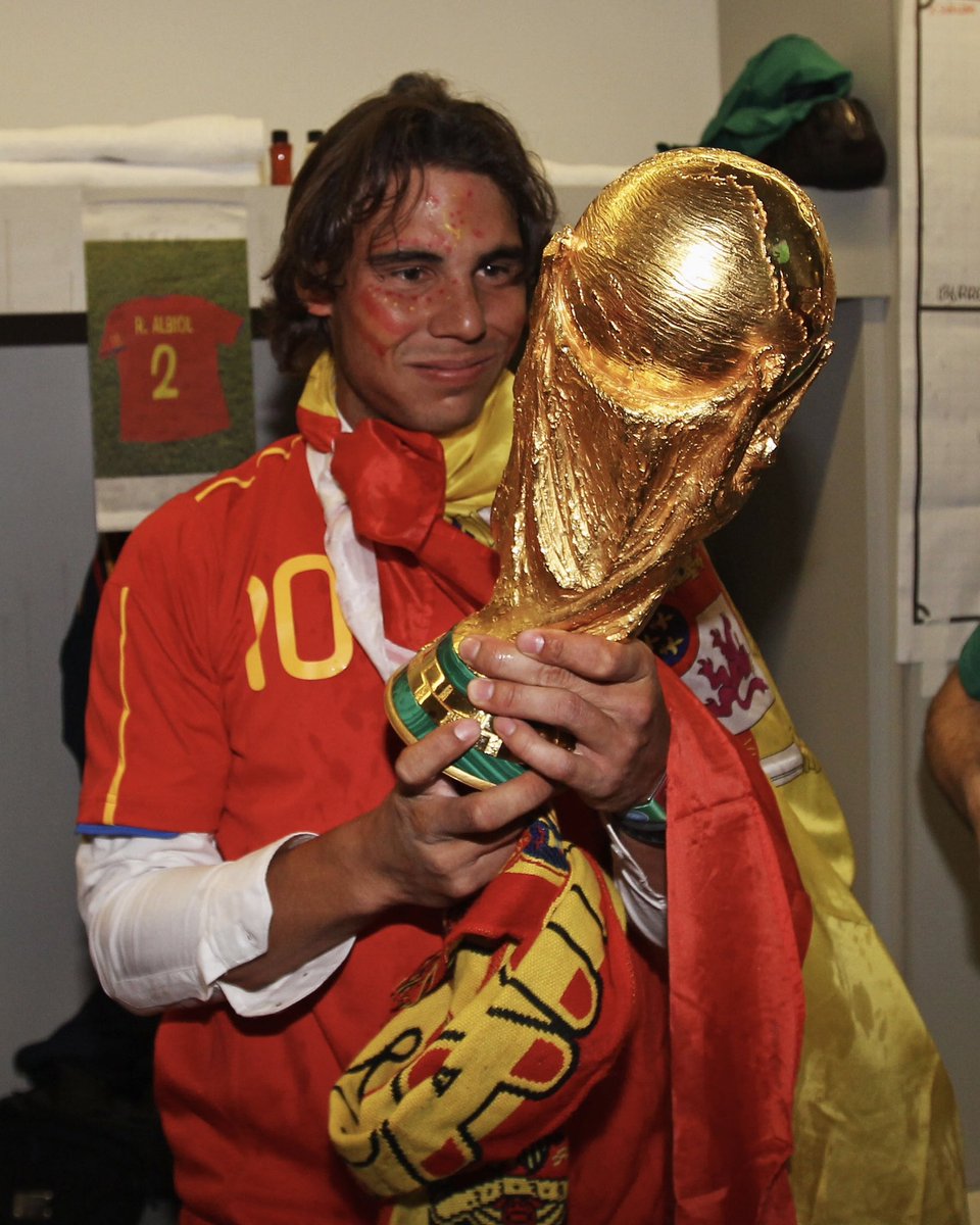 FIFAWorldCup's tweet image. ❤️💛

#FIFAWorldCup | @RafaelNadal