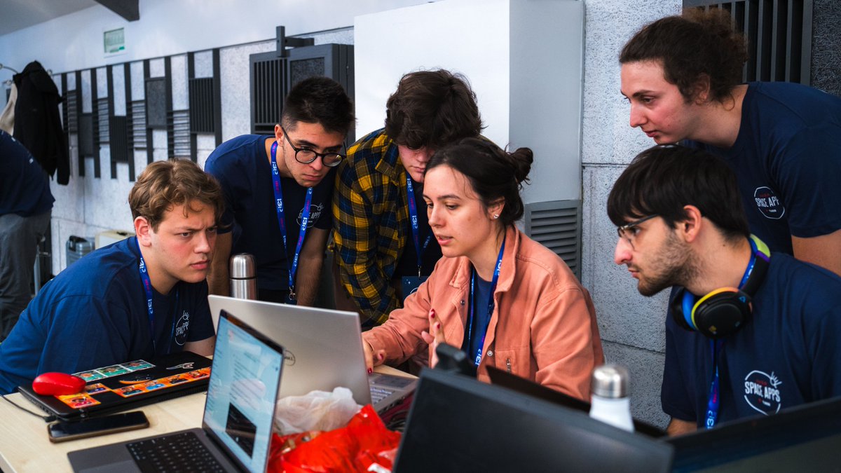 ESABICTurin's tweet photo. 🎆 The NASA International @SpaceApps Challenge 2024 was a record-breaking success!
🚀 The #hackathon took place also in #Turin, Italy, hosted by @I3P_Torino in collaboration with ESA BIC Turin and several #industry partners.
Read more: https://t.co/GqIC3bzXQW
#SpaceAppsTurin https://t.co/iPnlyhhxFL