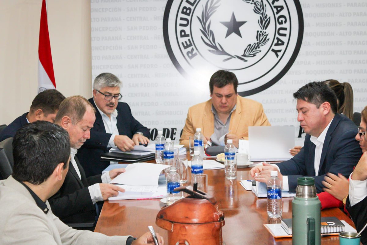 FenapepParaguay's tweet image. 📍 Consejo de Gobernadores recibe a Federaciones de Padres. 

👉 En representación de las tres Federaciones El Ing. Miguel Ortigoza presentó informaciones muy importantes a cerca de los Organismos Internacionales y las ONGS que operan en nuestro país con la ideología de Género.