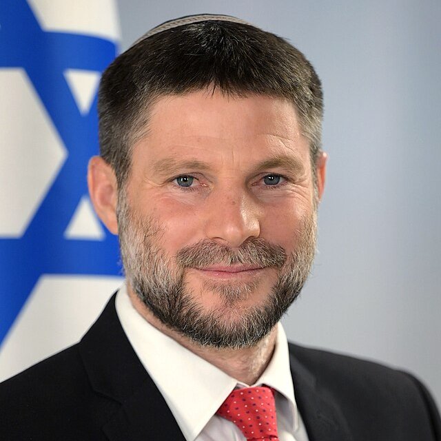 GlobeEyeNews's tweet photo. Israeli Finance Minister Bezalel Smotrich:

I want a Jewish state that includes Jordan, Saudi Arabia, Egypt, Iraq, Syria and Lebanon. https://t.co/k08V7wYNGU