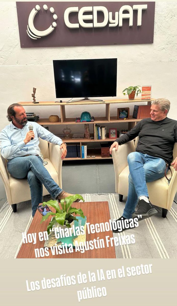 Cedy_at's tweet image. #INARIA La IA se basa en algoritmos que permiten a las máquinas aprender de datos, adaptarse a nuevas situaciones y, en algunos casos, operar de manera autónoma.