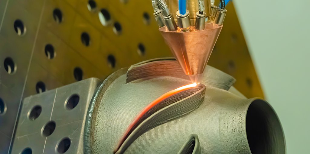 .@rollsroyce, <a href="/uclmecheng/">UCL MechEng</a>, <a href="/OfficialUoM/">The University of Manchester</a> &amp; <a href="/sheffielduni/">The University of Sheffield</a> used Diamond’s JEEP beamline to capture high-speed radiographic images in real-time &amp; observe the effects of varying gas flow rates on the melt pool geometry during the #DED #manufacturing process. loom.ly/UM3X1ts