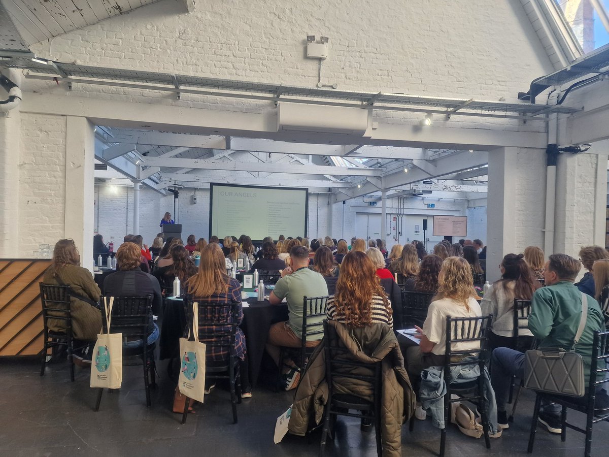 Hazel Carter commanding the room and sharing her deeply personal story about life journey as the partner of somebody with #motorneuronedisease #inspiring <a href="/mndassoc/">MND Association</a> <a href="/RCOT_NP/">RCOT Neuro Practice</a> 
#TheArtofLivingThroughDoing