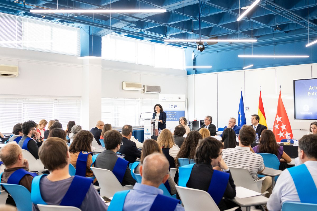 Universidad Politécnica de Madrid (@la_upm) on Twitter photo 🎓¡Es mucho lo que habéis conseguido! Y vuestras caras de alegría dejan ver lo orgullosos que os sentís. Los egresados del <a href="/ICEUPM/">Instituto de Ciencias de la Educación - U.P.M.</a> recibieron la semana pasada sus diplomas y hoy traemos las imágenes de la ceremonia. El resto, en Flickr: short.upm.es/o0d14
#somosUPM 🎓¡Es mucho lo que habéis conseguido! Y vuestras caras de alegría dejan ver lo orgullosos que os sentís. Los egresados del <a href="/ICEUPM/">Instituto de Ciencias de la Educación - U.P.M.</a> recibieron la semana pasada sus diplomas y hoy traemos las imágenes de la ceremonia. El resto, en Flickr: short.upm.es/o0d14
#somosUPM
