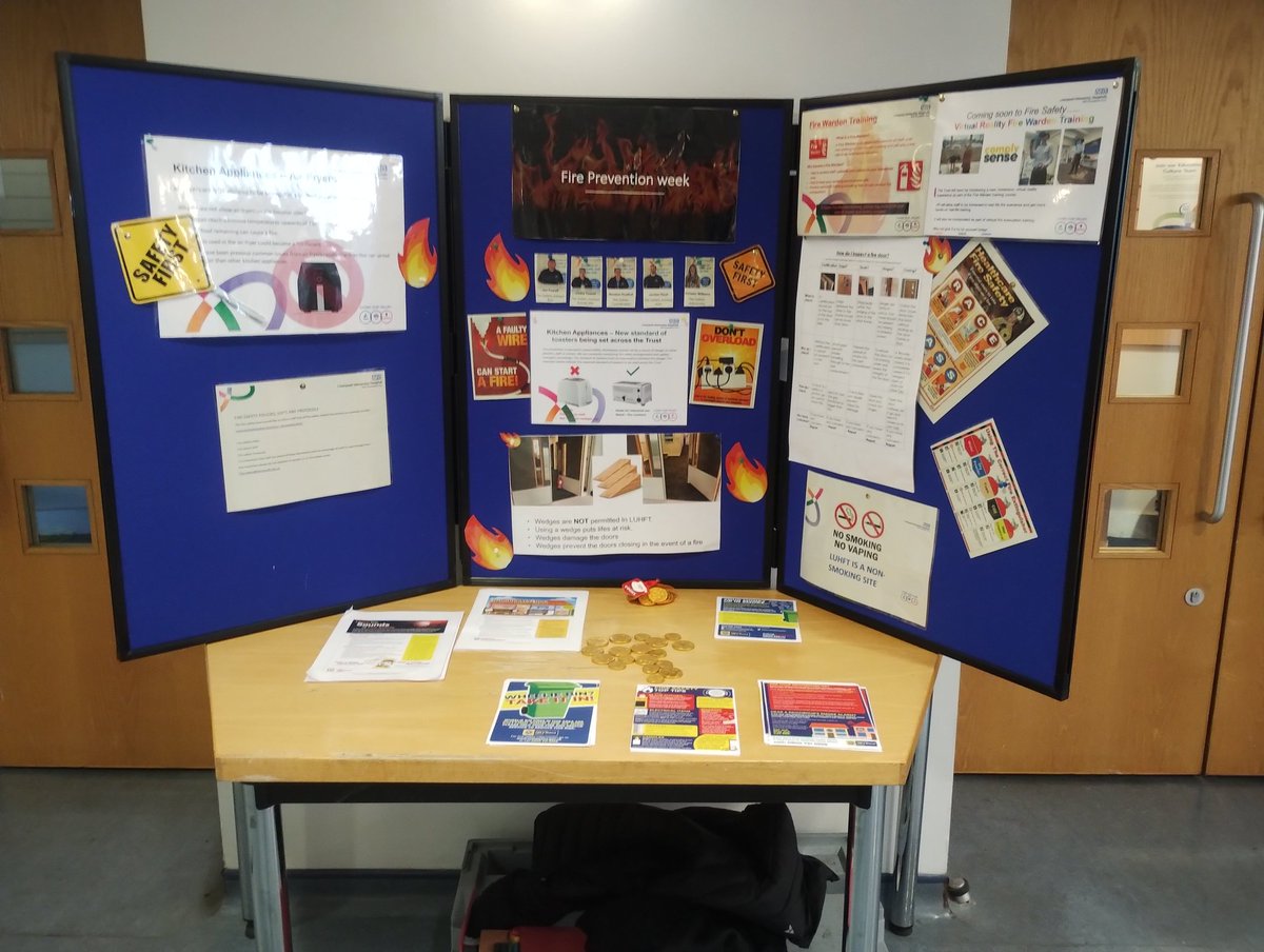We are now in Linda Mc by the lecture theatre. <a href="/jamessumnerNHS/">James Sumner 💙</a>  @davidfmelia @LivHospitals  #FirePreventionWeek