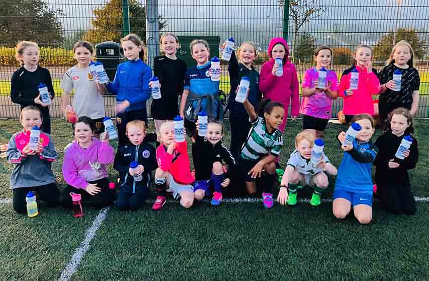 DownNewsLtd's tweet image. #DownpatrickFC Get Aboard #NIWater #Refillution Campaign downnews.co.uk/downpatrick-fc… via @downnewsltd #plasticwaste  #waterconservation