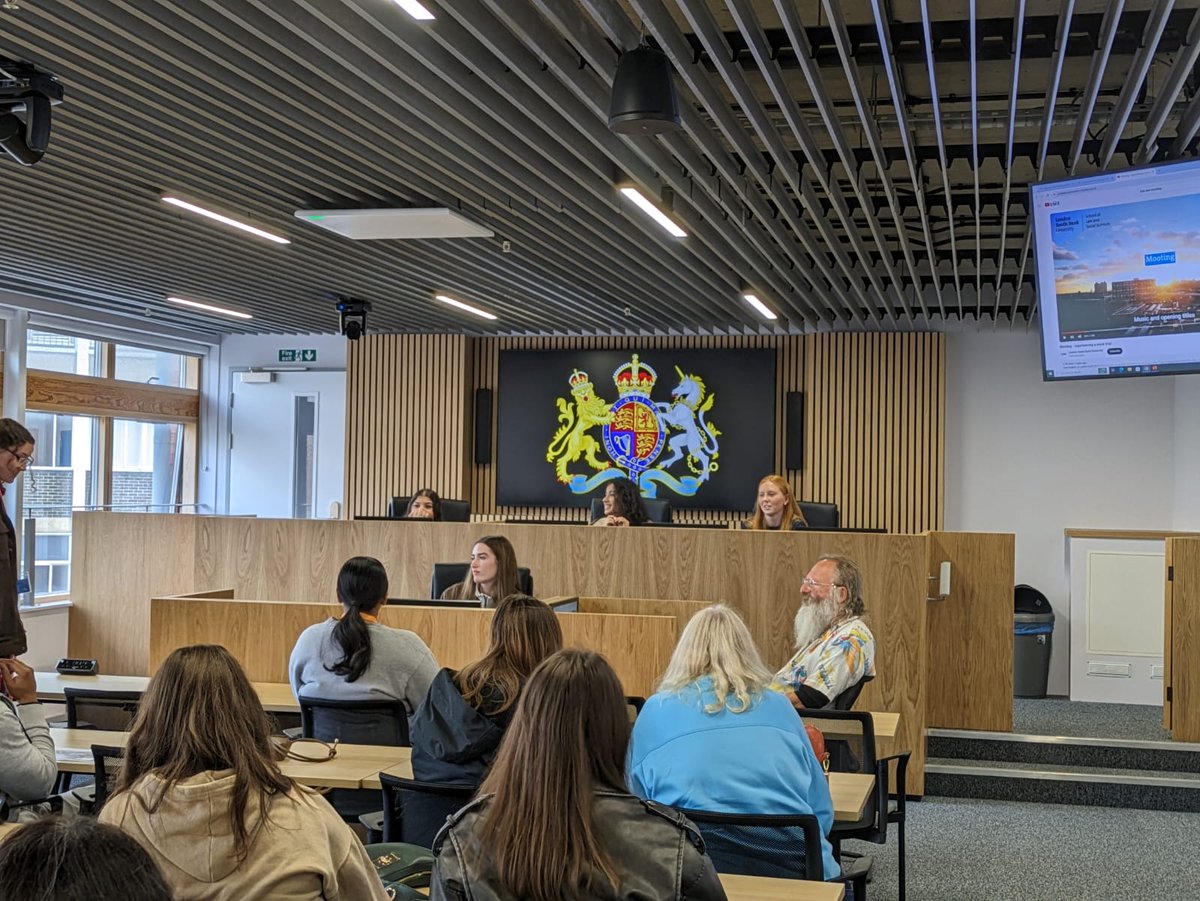 London South Bank University - LSBU (@lsbu) on Twitter photo Our brand new <a href="/LSBU_LSS/">School of LSS</a> Moot Court is up and running! Moot Court is where our law students gain real-world experience in world-class facilities. Here are our incredible staff leading a mooting session on our Open Day last week.
Learn more about LSBU Law: lsbu.ac.uk/study/study-at… Our brand new <a href="/LSBU_LSS/">School of LSS</a> Moot Court is up and running! Moot Court is where our law students gain real-world experience in world-class facilities. Here are our incredible staff leading a mooting session on our Open Day last week.
Learn more about LSBU Law: lsbu.ac.uk/study/study-at…