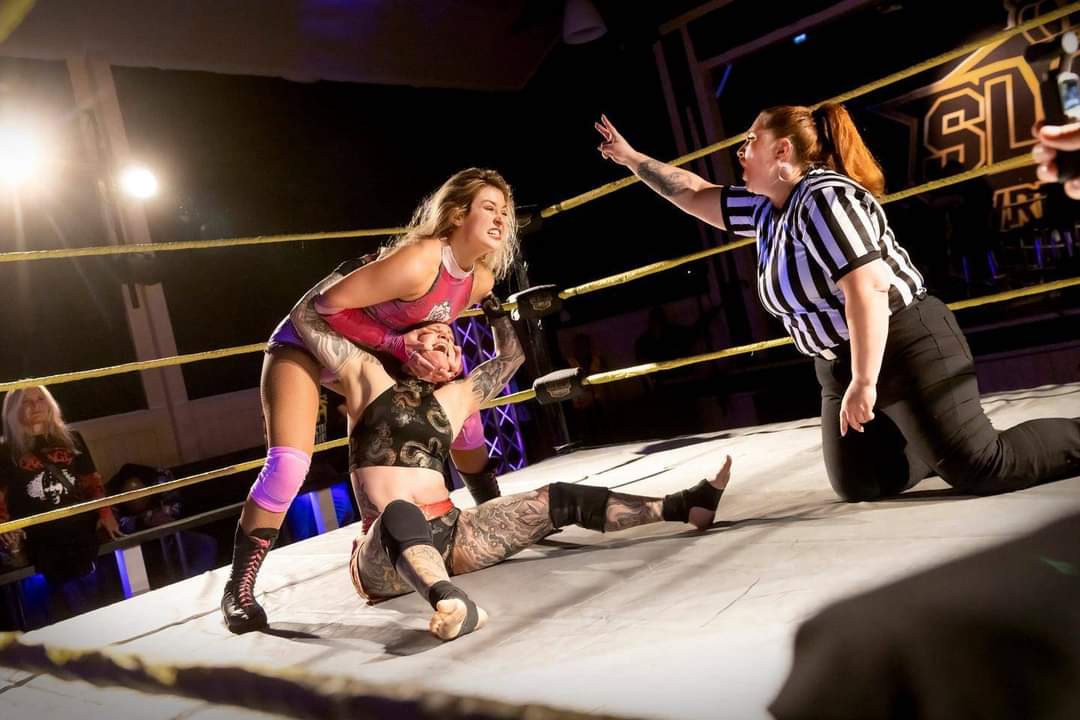 SLAM! Wrestling Entertainment (@slamwres) on Twitter photo <a href="/KymenSanomat/">Kymen Sanomat</a> newspaper 📰 writes about our Circle City SLAM! event from last Saturday in Hamina, Finland 🇫🇮
kymensanomat.fi/urheilu/7954835
#prowrestling
#WrestlingCommunity
#wrestling
#wrestlers
#WomensWrestling <a href="/KymenSanomat/">Kymen Sanomat</a> newspaper 📰 writes about our Circle City SLAM! event from last Saturday in Hamina, Finland 🇫🇮
kymensanomat.fi/urheilu/7954835
#prowrestling
#WrestlingCommunity
#wrestling
#wrestlers
#WomensWrestling