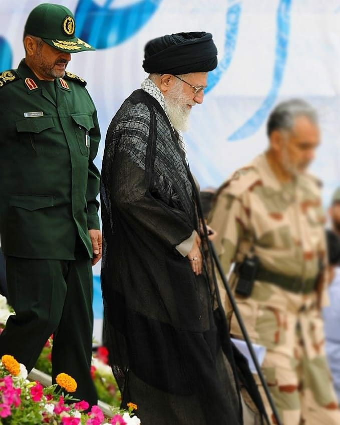 REVMAXXING's tweet photo. 🇮🇷 A TRUE HERO! https://t.co/RdI6OiD7Cj
