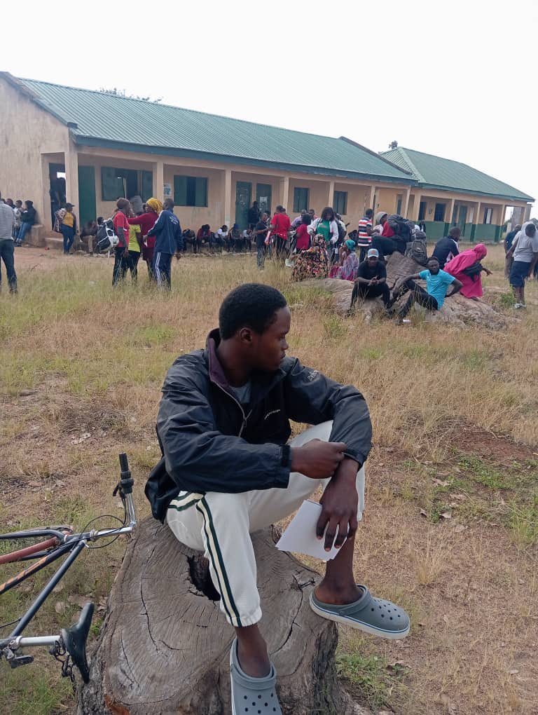 gparamallam's tweet image. Privileged yesterday to see grassroots democracy in action as an observer in 15 polling units in Jos-North. Engaged with PLASIEC officials, party agents and voters. I watched voters in Riyom and Jos-South also. Entirely peaceful exercise. Celebrating peace in Plateau and Nigeria.