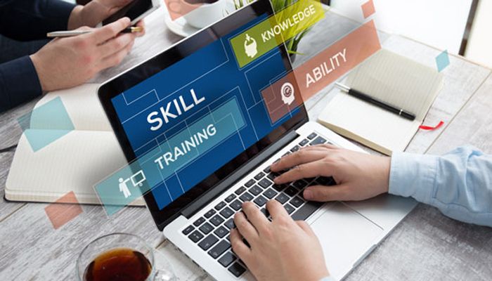 FMJOBFINDER's tweet image. Skills confidence gap: workers dissatisfied  with employer&apos;s investment in career development buff.ly/3XZmzIe #CareerDevelopment #SkillsDevelopmentAndTraining Ω#FutureSkillSets #TechnologicalSkills #AIAndGenAIAnxiety