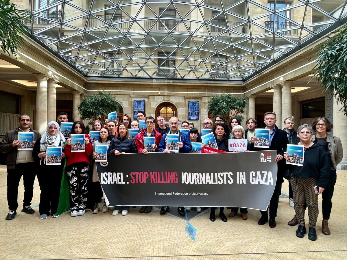 Tom Gibson tweet media