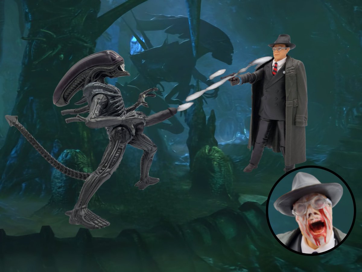 A nazi raids the hive of the lost cock and gets more than he bargained for.

#raidersofthelostark #alien #majortoht #indianajones #facemelt #actionfiguresfucking