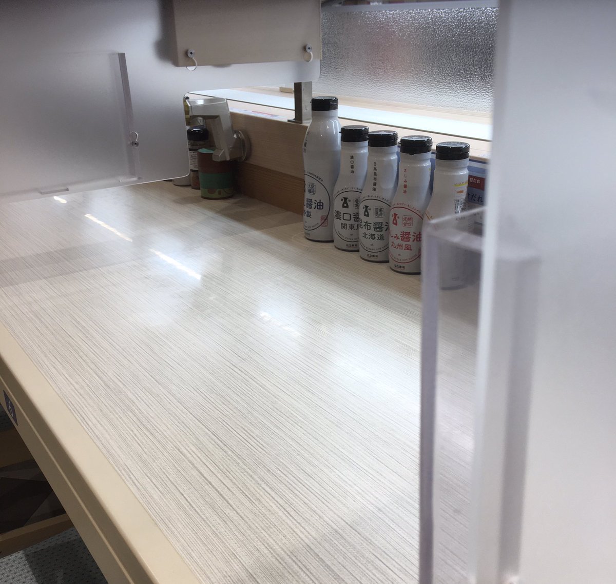 はま寿司って夜はガリサービスないんだっけ？最近変わったのかな？カウンター全席置いてない🤔
#はま寿司