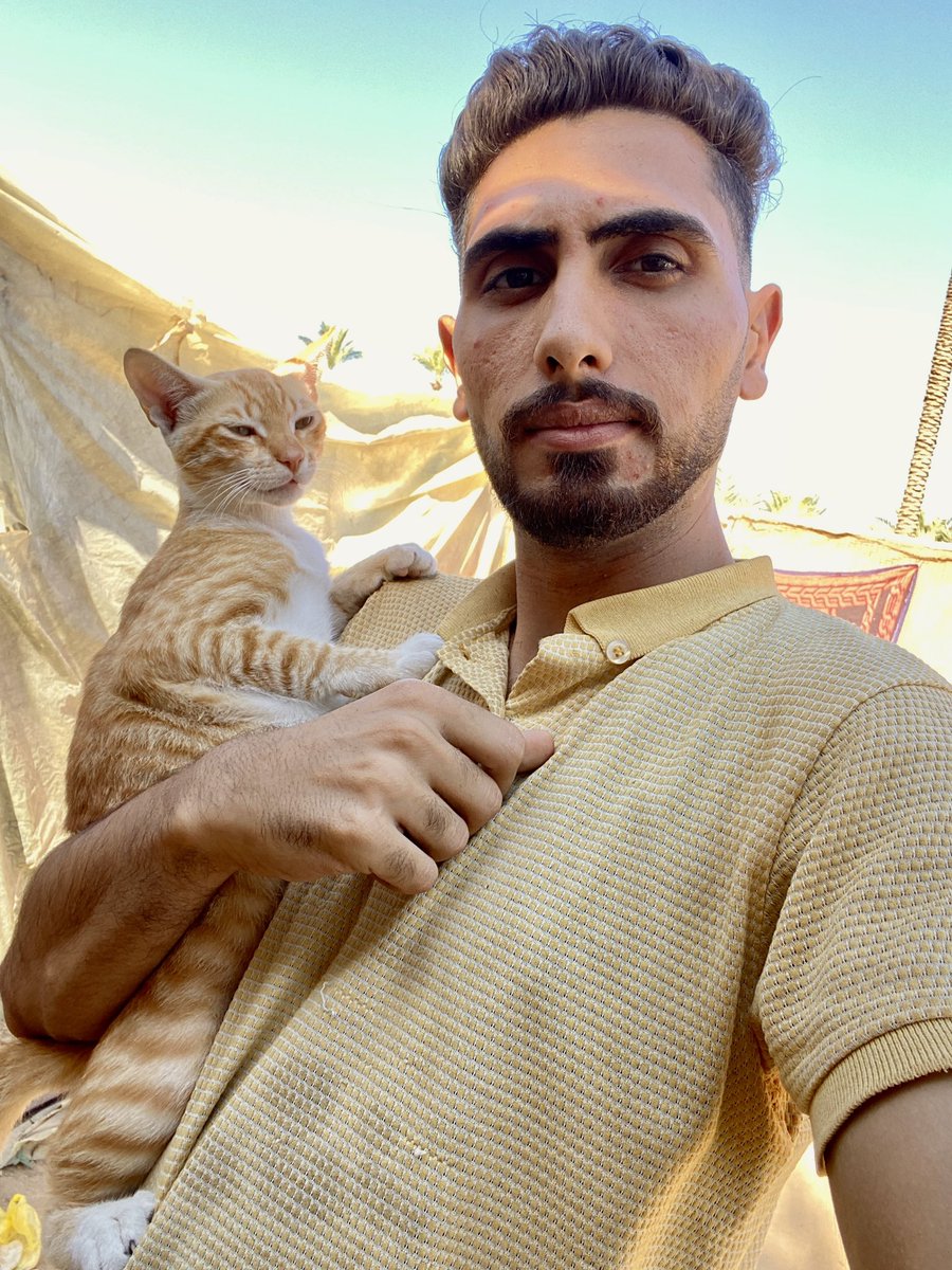 Dr_SaebGaza's tweet photo. Thank God😭😭, thank God, my cat Sanamba is back safe and sound. Thanks to everyone who prayed for him.
Sanamba AND I ARE STILL ALIVE IN GAZA
#BB26 https://t.co/5D1xiRgR1v
