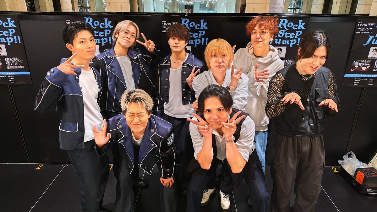 siosite_event's tweet image. 【開催御礼】

#BreakingBorders
#成田道行
#Period. 

合同イベント『RockStepJump!!』開催しました👏✨️✨️
それぞれの個性が光る🌟ステージに目が釘付け👀‼️✨
素敵なライブ🎶をありがとうございました💕

カシャ📸✨
また来てね👋

#汐留シオサイト地下歩道
#汐留シティセンター 前