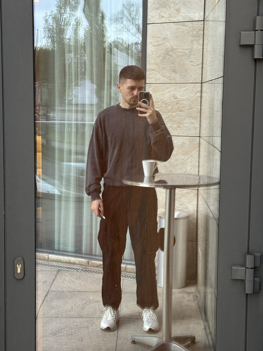 я уєв tweet media