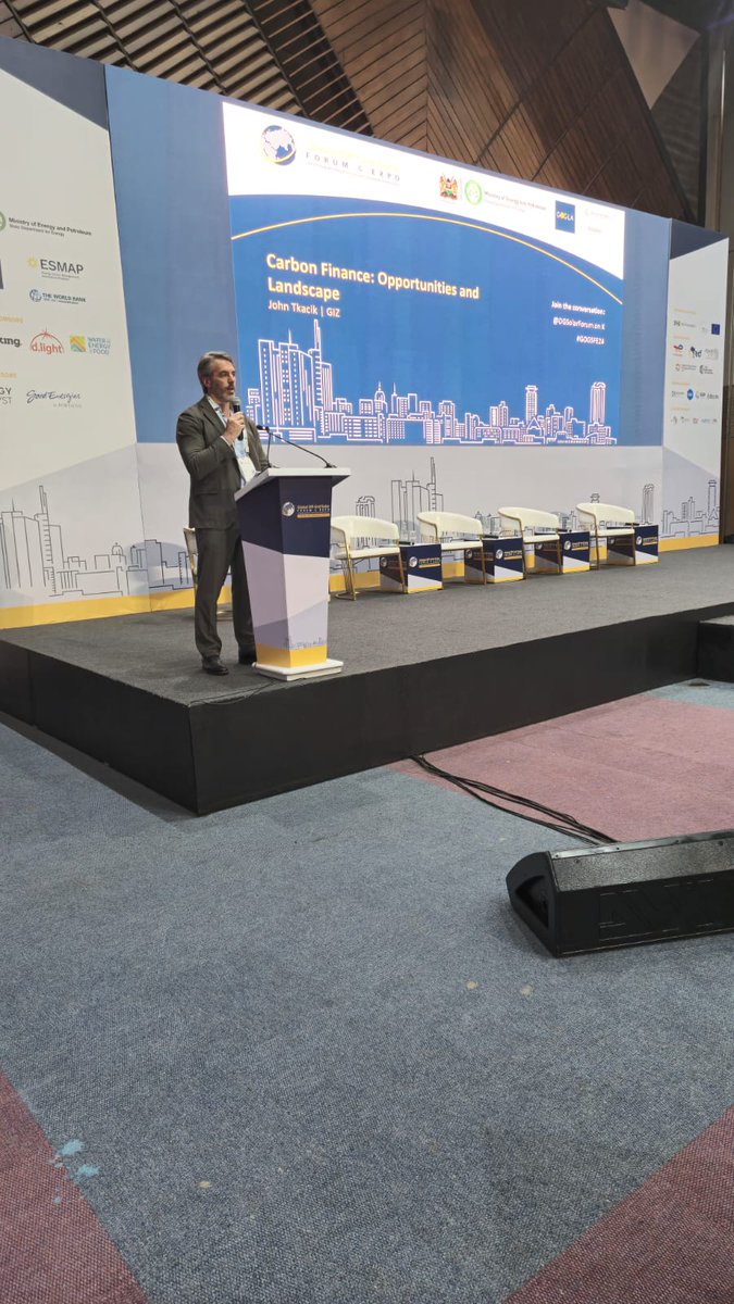 GOGLAssociation's tweet image. 👣 The #offgridsolar industry is effectively reducing carbon emissions by displacing fossil fuels, but it faces major barriers to accessing carbon finance in the Voluntary Carbon Market. At #GOGSFE24, we&apos;re exploring actions to overcome these challenges &amp;amp; enhance opportunities.