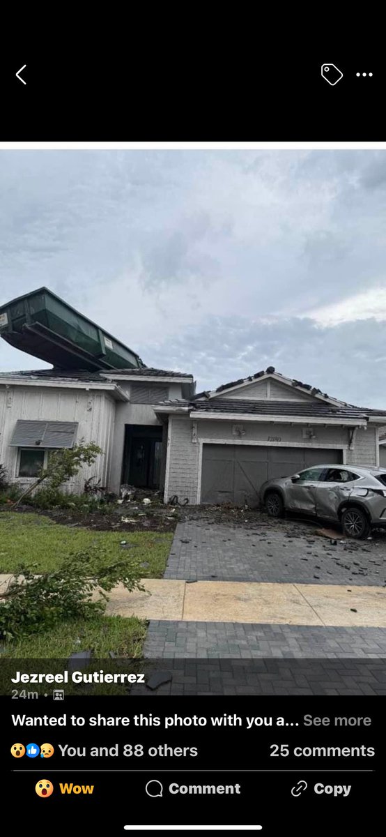 nofilter2026's tweet photo. PALM BEACH GARDENS Tornado rips through community leaving behind complete destruction 

Damages 100 homes and reaks havoc on cars and dumpsters 

#milton #hurricanemilton #tampa #westpalmbeach https://t.co/d9tkEndONm