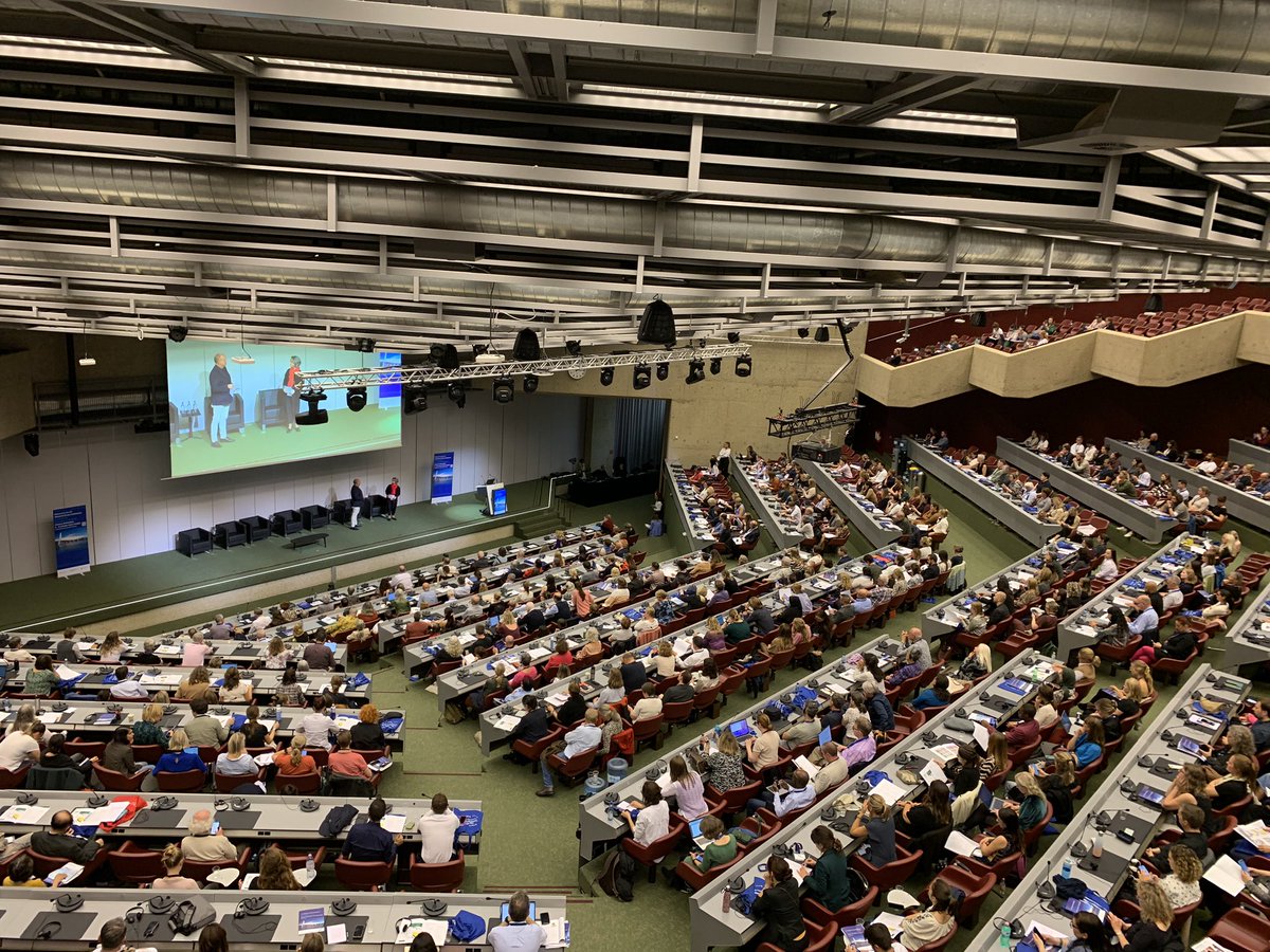 GongLin_edu's tweet image. Happy to attend the #AlzheimerEurope conference and reunion with my dear #DemComm fellows! It’s inspiring to see so many brilliant researchers gathered, covering a wide range of important topics in dementia research.
#DementiaResearch
#34AEC