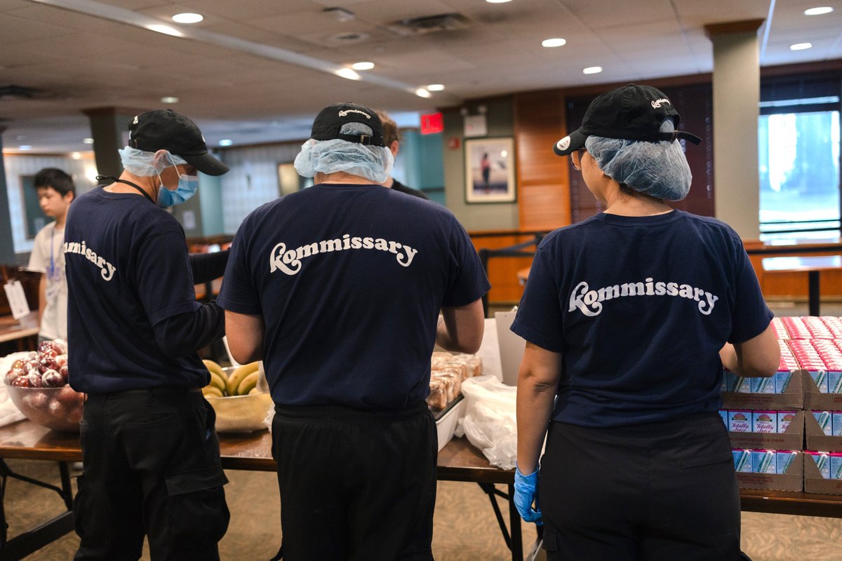 Together, we’re making a difference! From packing to delivering and serving meals, our Kommissary team is dedicated to nourishing our NYC communities. Every effort counts! Teamwork makes the dream work! #TeamKommissary #CommunityLove #TogetherWeServe #NYC #Team #HelpingOthers