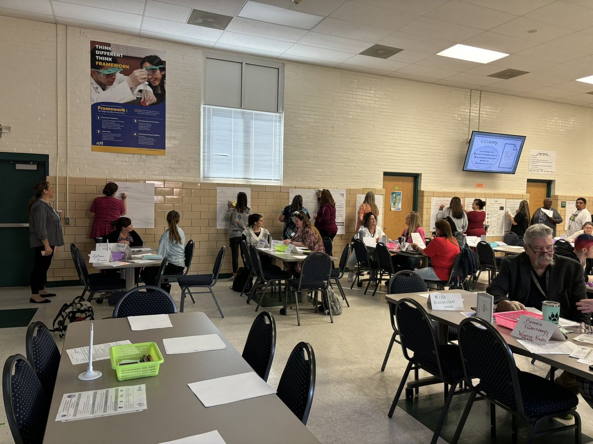 AMorgan_FCPS's tweet image. A wonderful afternoon of learning! Session 1 of Supporting Classrooms as an Instructional Support Staff Member with a great group of FCPS staff. #fcpssupport @FCPSPLcoord @loveofspecialed