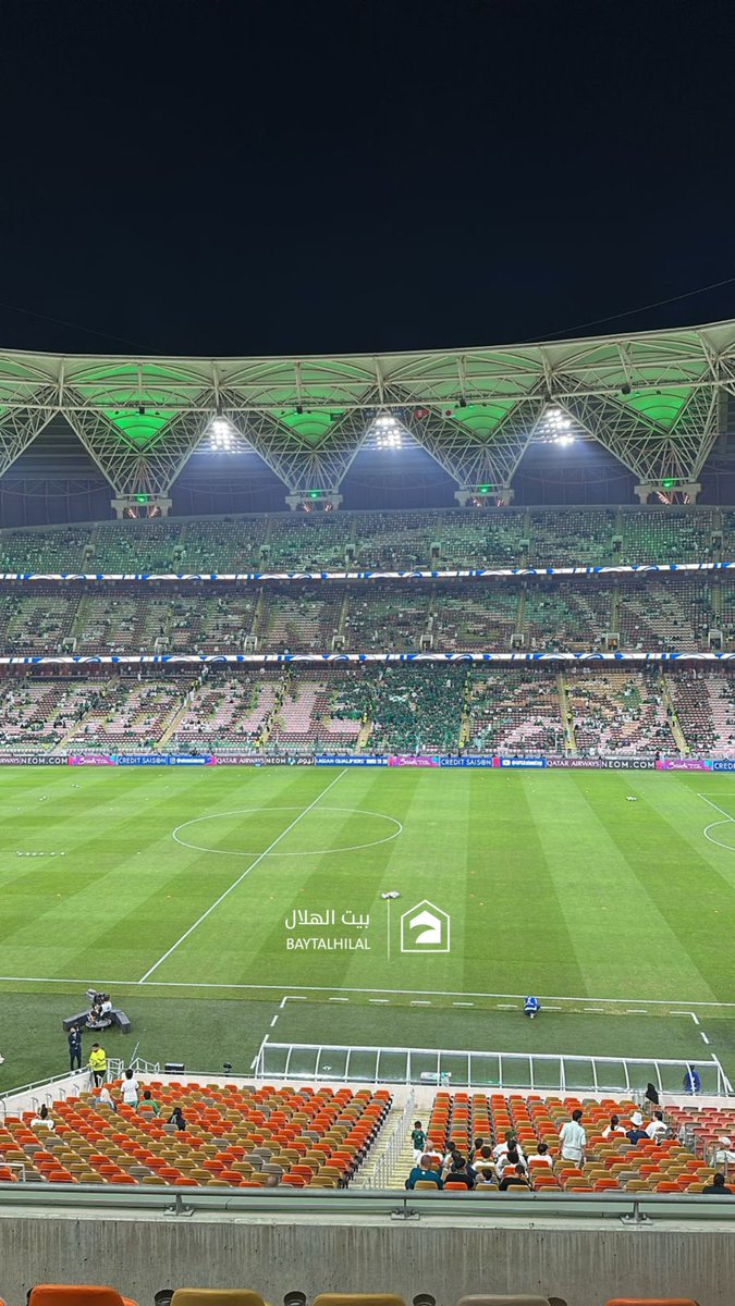 🚨واجهة الملعب حتى هذه اللحظة ⏳🇸🇦

#السعوديه_اليابان