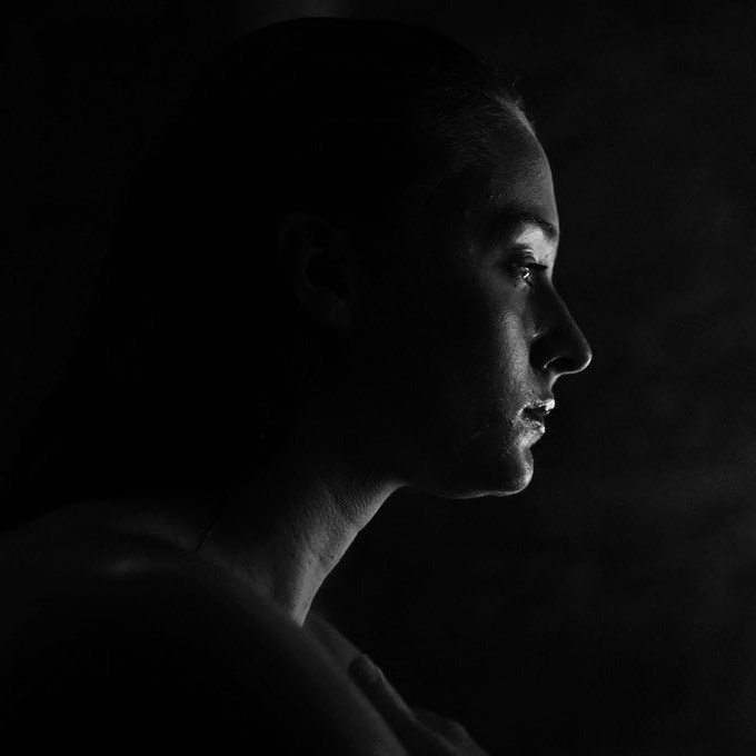 GOTColombia's tweet photo. “¿Mujer? ¿Eso es una forma de insultarme? Te devolvería la bofetada si te tomara por un hombre”.
—Daenerys Targaryen https://t.co/wihveqmMrB