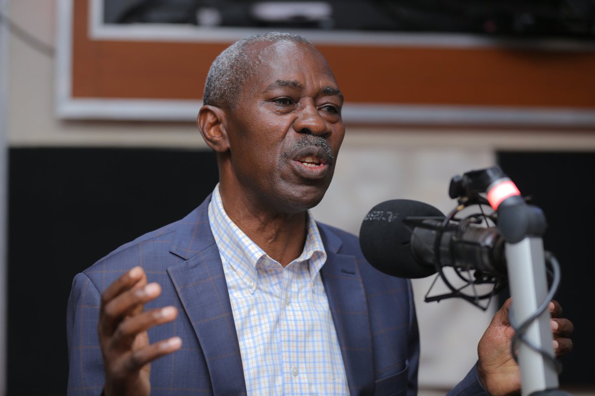 cbsfm_ug's tweet photo. EKIRIKO KU MMANDUSO 89.2 https://t.co/eqqFlHILwJ
Program: Kkiriza oba Gaana
Tukyazizza ababaka ab'enjawulo.
Tutunuulidde, emyaka 62 egy'amefuga, n'ebyobufuzi nga bwebitambula mu ggwanga. #CBSUpdates https://t.co/p41E8FFrkH