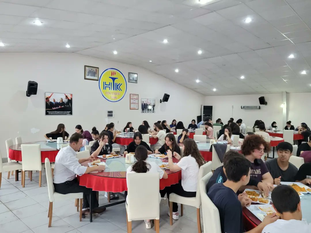 İlçe Milli Eğitim Müdürümüz Serdar DİNCER, Halil Kale Fen Lisesi Öğrenci pansiyonunu ziyaret ederek öğrencilerle bir araya geldi.
<a href="/tcmeb/">Millî Eğitim Bakanlığı</a> <a href="/il_mem_45/">Manisa İl Millî Eğitim Müdürlüğü</a> <a href="/TurgtluKaymkmlk/">Turgutlu Kaymakamlığı</a> <a href="/m_ugurelli/">Mehmet UĞURELLİ</a> <a href="/KapankayaSelami/">SelamiKapankaya</a> <a href="/SerdarDincer45/">Serdar Dinçer</a>