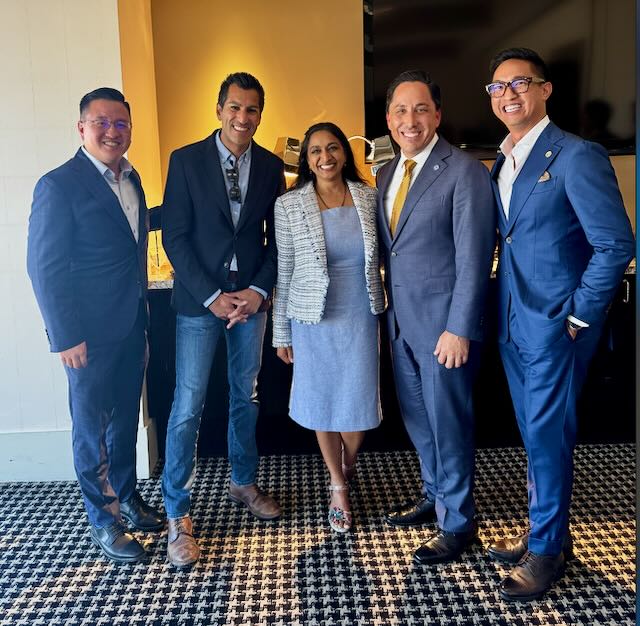 Appreciated connecting yesterday with <a href="/kentlee/">Kent Lee</a>, <a href="/IAmDarshPatel/">Darshana Patel, Ph.D.</a>
<a href="/ToddGloria/">Todd Gloria</a> &amp; <a href="/PaguioJason/">Jason Paguio</a> in the always beautiful (but very foggy) <a href="/CityofSanDiego/">City of San Diego</a>. Thank you for the warm welcome!
