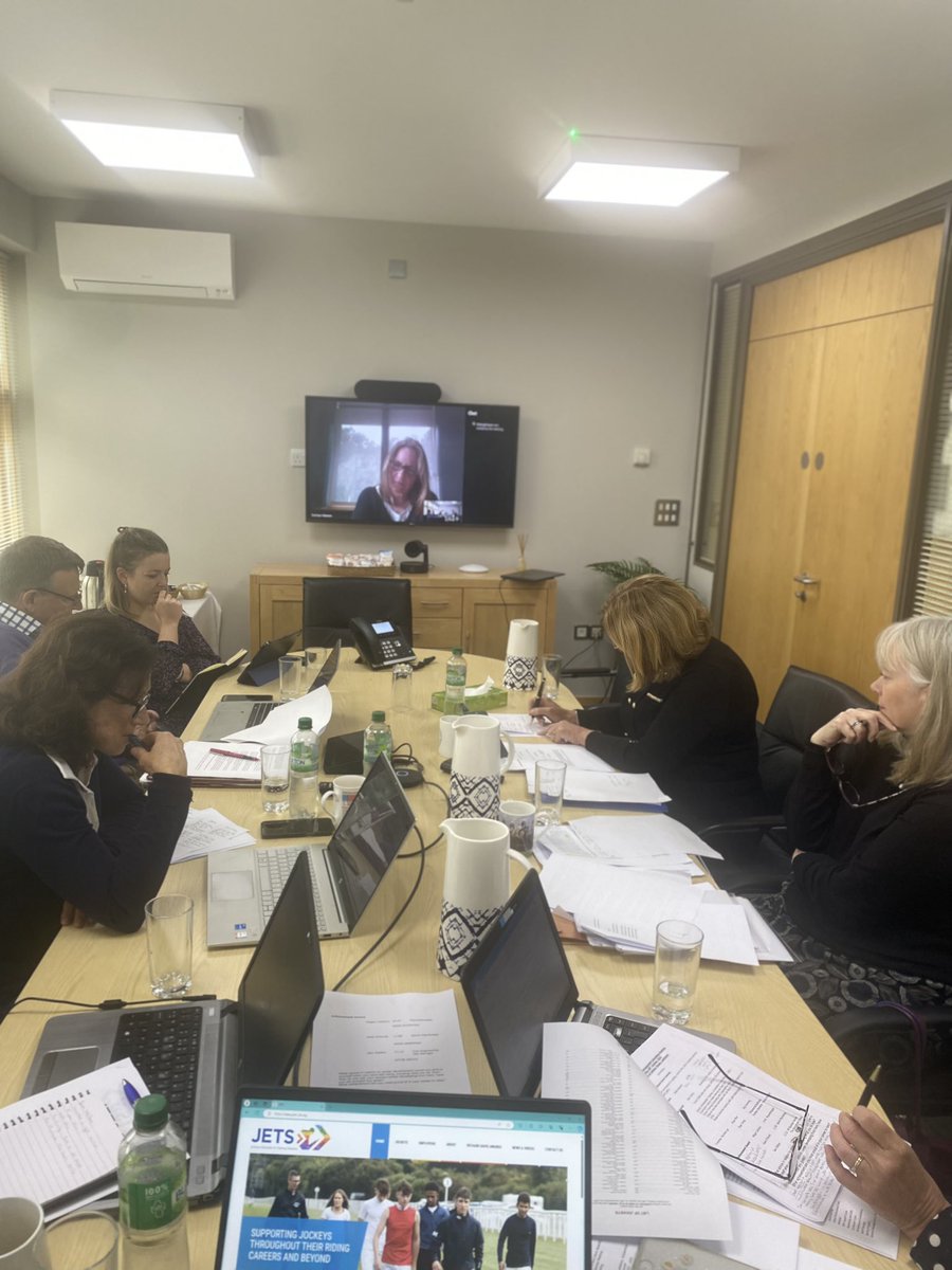 We reported a record breaking year at JETS AGM with jockeys busy than ever developing their careers:   
135 training applications
76 candidates
10 group media training sessions
154 candidate consultations
Record entries for Richard Davis Awards
12 job recruitment assistances