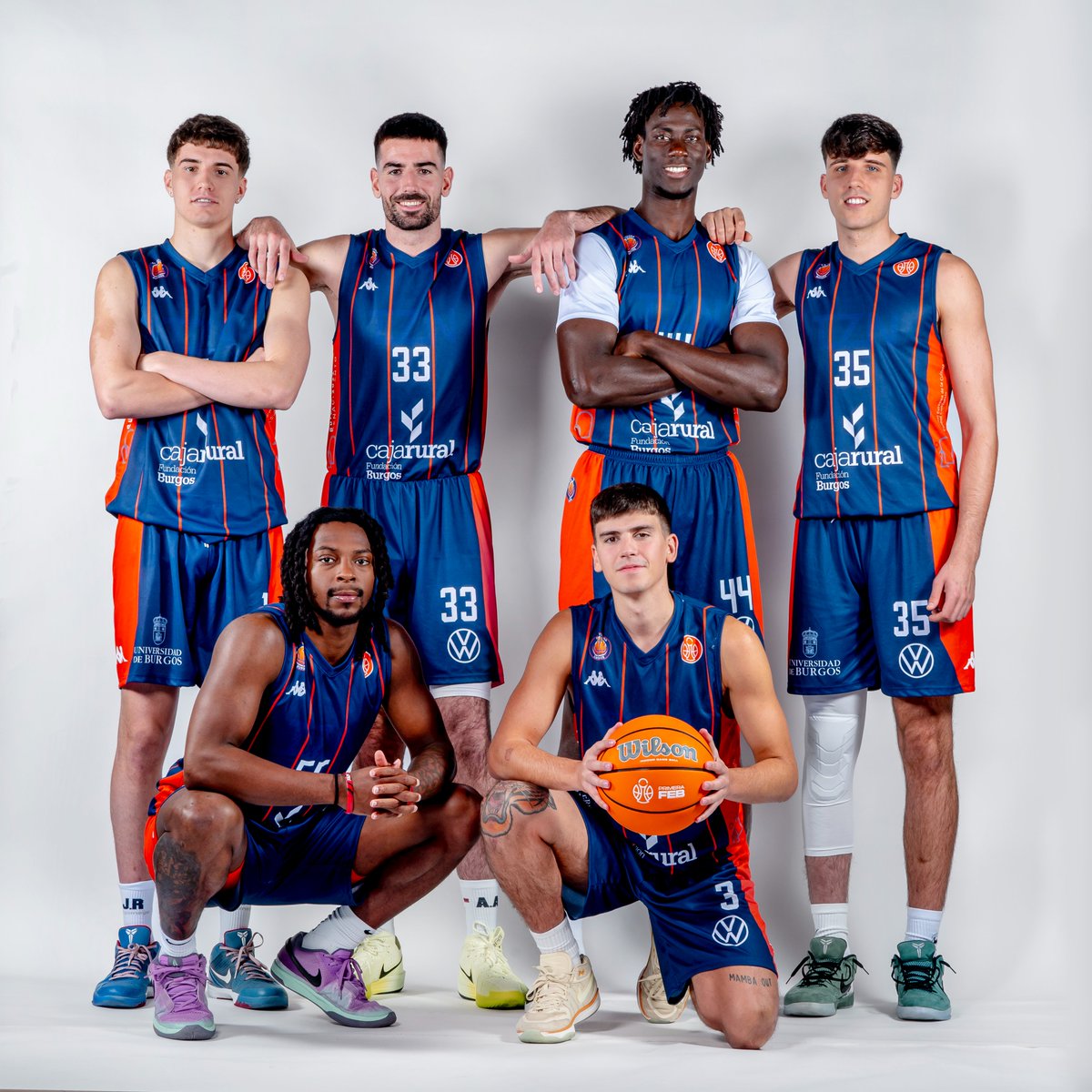 Tu equipo favorito, y cada día el de más gente ⚔️💙

#DisfrutamosJuntos #PrimeraFEB