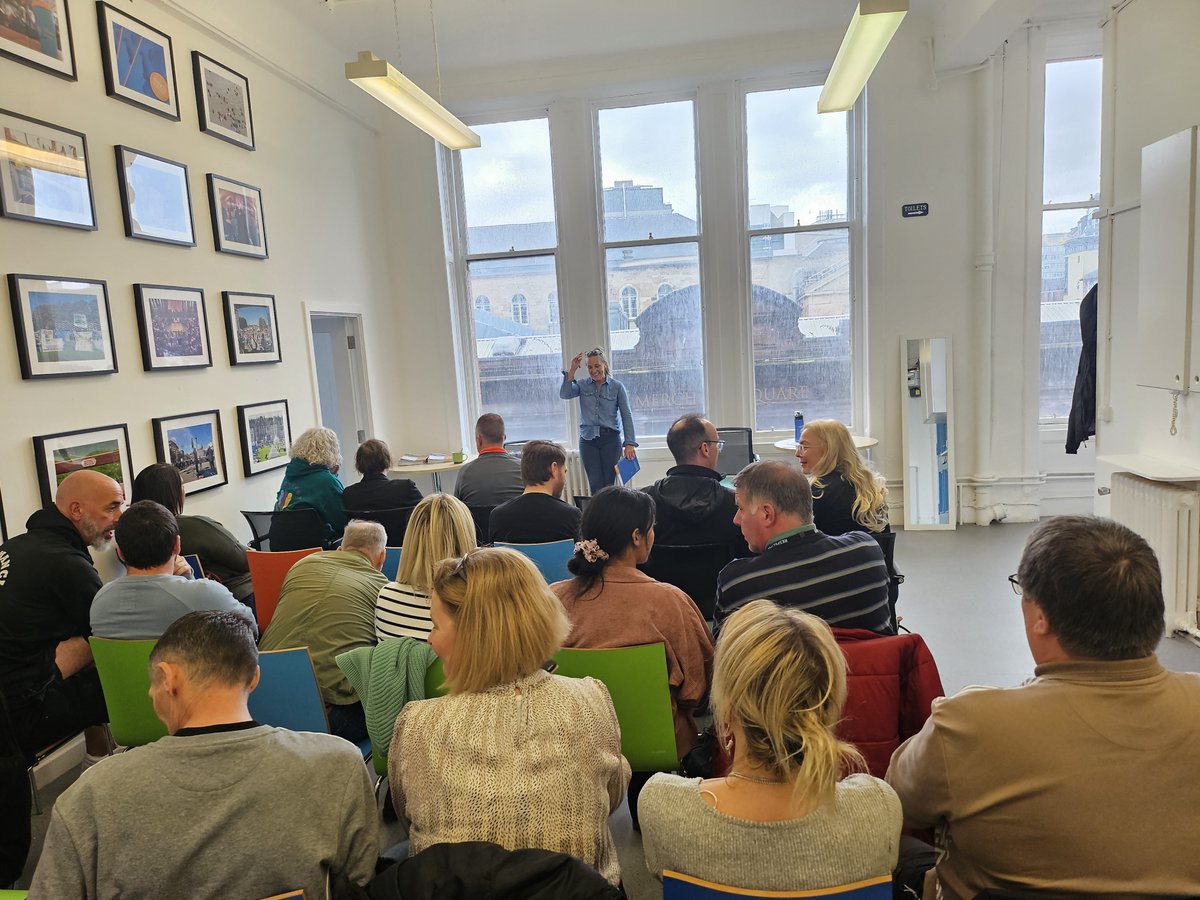 SRConsortium's tweet photo. 💙 Yesterday we had an excellent launch event for 'Using Human Rights in Recovery' - a guide we created with @BIHRHumanRights 
The event brought people together to discuss the importance of Human Rights and the impact they can have on Recovery and life in general. https://t.co/Ws1nUB7NBv