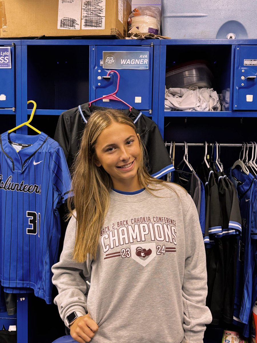 Had a great first visit at John A. Logan today!! Thank you so much to <a href="/coach_orsburn/">Taylor Orsburn-Siefert</a> and @hayley_palm for the opportunity!! Go Vols💙🤍<a href="/ILForce16u/">Illinois Force 16U National (Hutchinson)</a>